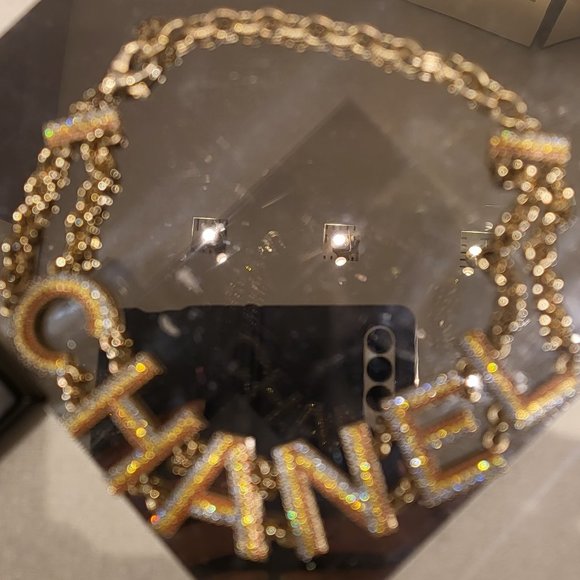New Chanel Gold Choker - 2023 - SOLD - Picture 1 of 1